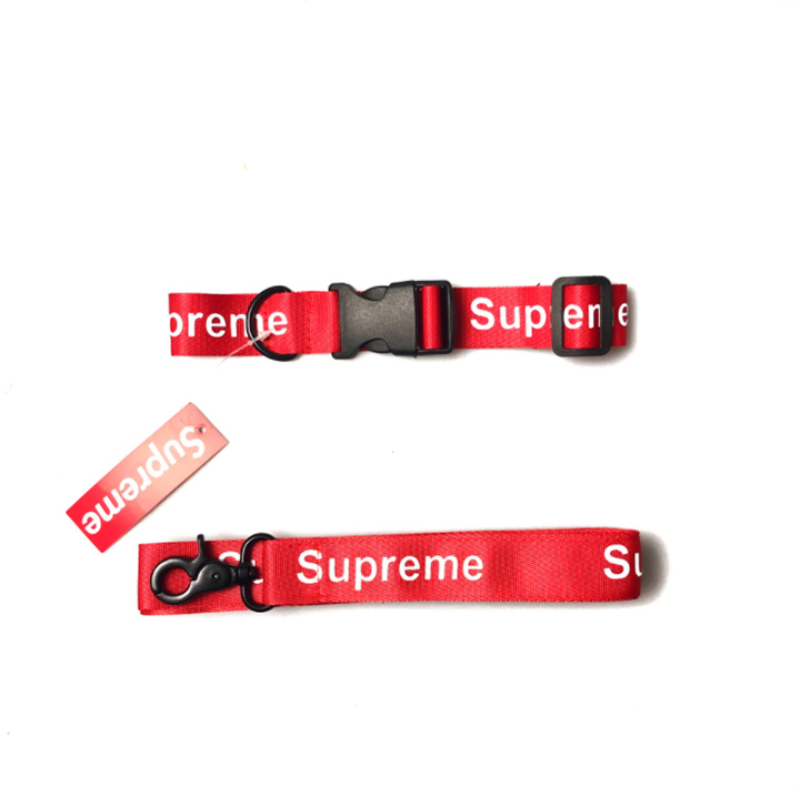 犬用品 Supreme