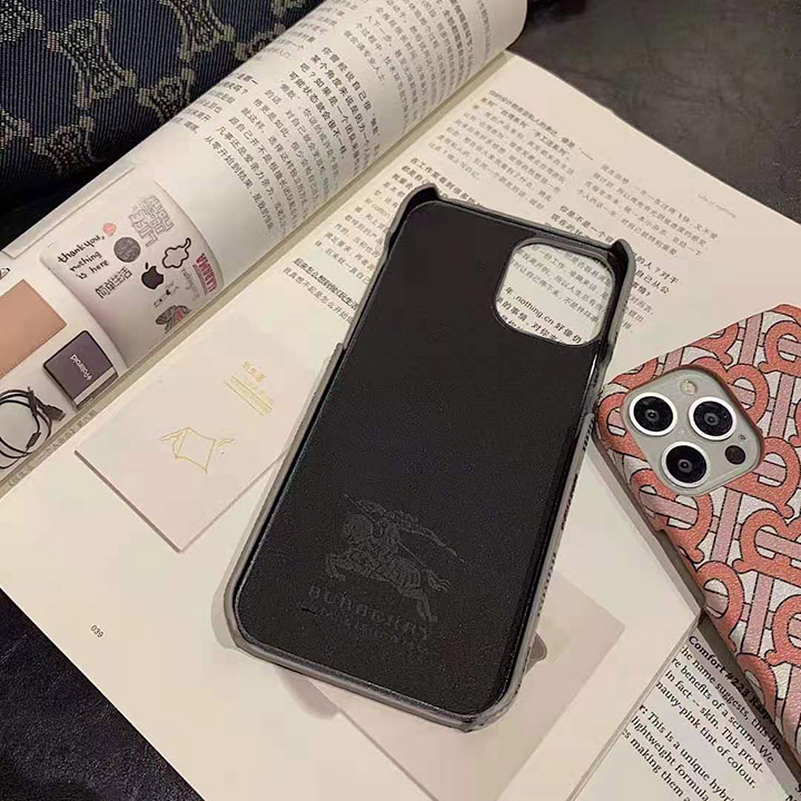 ブランド柄 iPhone 8 携帯ケース バーバリー