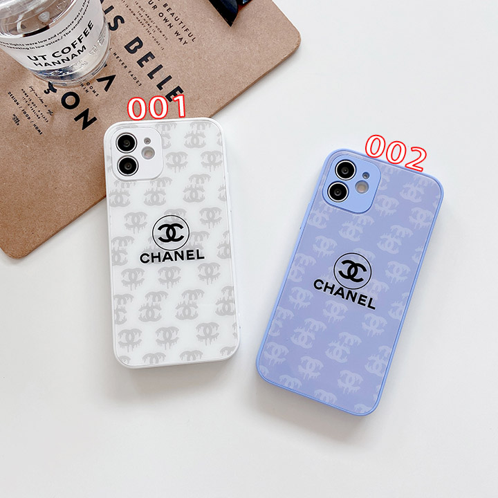 Chanel 流行り iPhone 13 pro ロゴ付き保護ケースchanel アイフォーン 