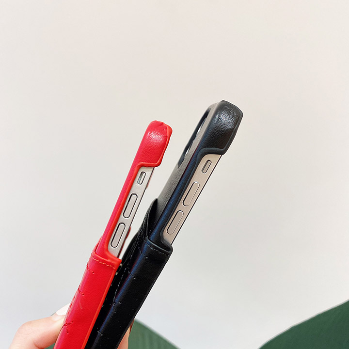 サンローラン iPhone13在庫有り