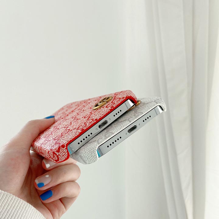 gucci iphone16 proカバー 大人 おしゃれ