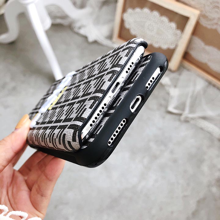 iPhone 12mini/12オシャレケースFendi