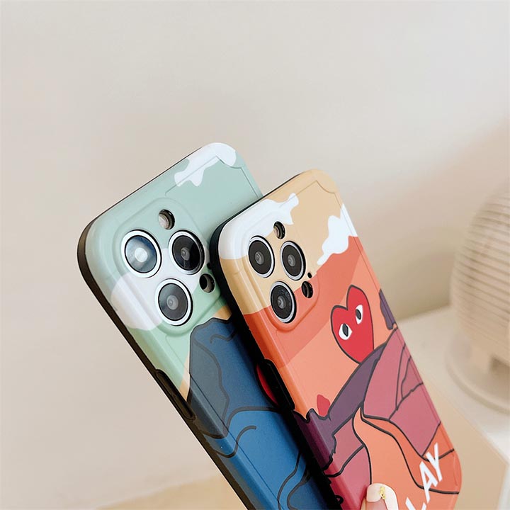 ハイブランドコムデギャルソン携帯ケースiphone12 プロマックス