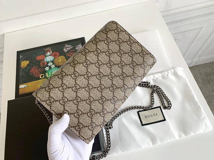 ショルダーバッグ 彼女へのプレゼント Gucci