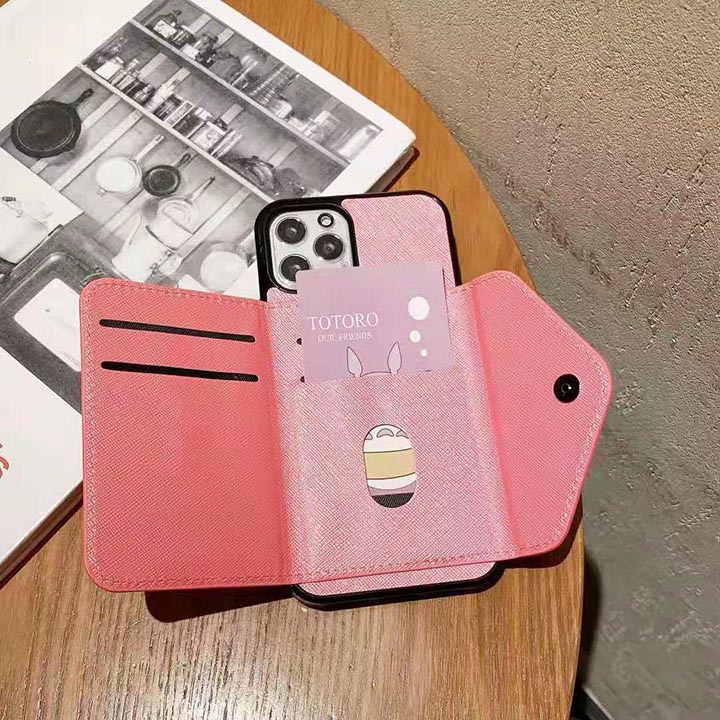 iphone13 coachカバー