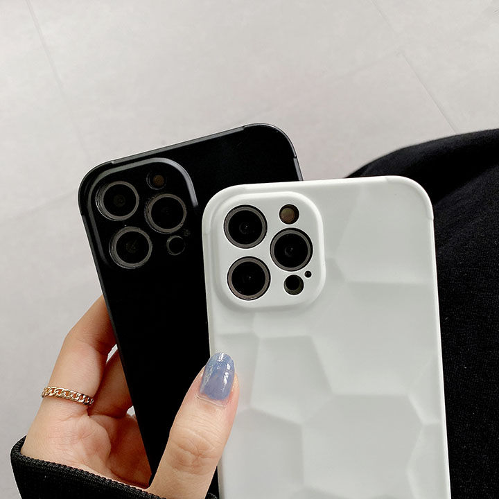 送料無料アイフォーンxchanel保護ケース