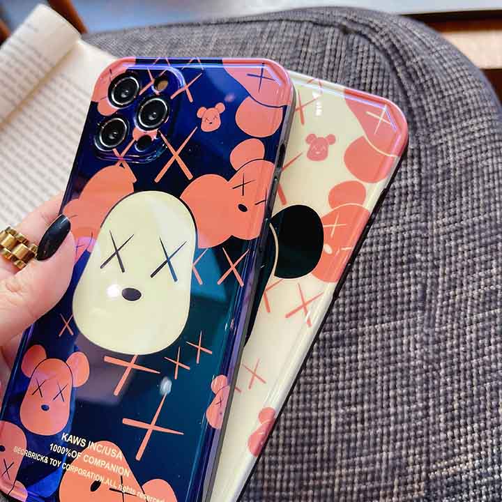 kaws iphoneXS/XR/XSMAX アニメ風 保護ケース