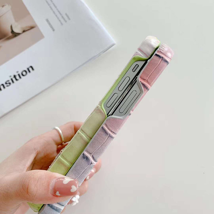 iPhone 11Pro hermesケース金属ロゴ付き
