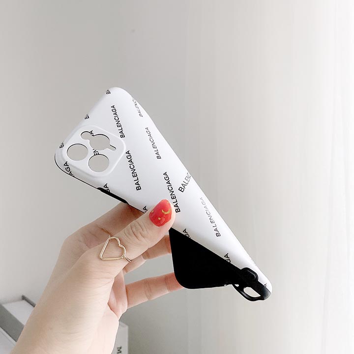 balenciagaiPhone 12