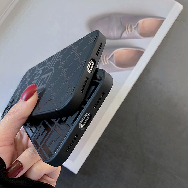 激安スマホケースアイフォン 13 mini/13Proフェンディ
