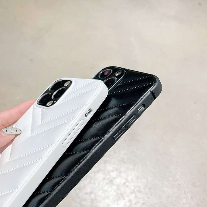 アイホン13pro皮製保護ケースgucci