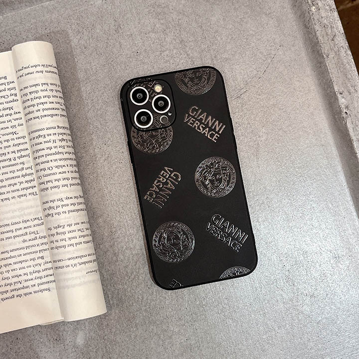 送料無料 アイフォン 13pro Versace 携帯ケース