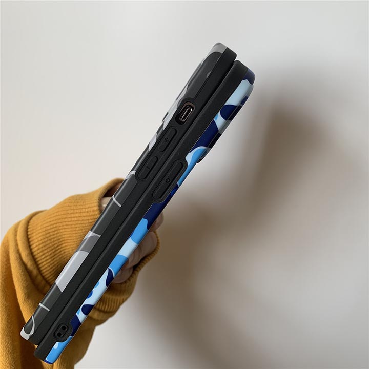 アイフォン 13pro/13promax ア・ベイシング・エイプ ブランド