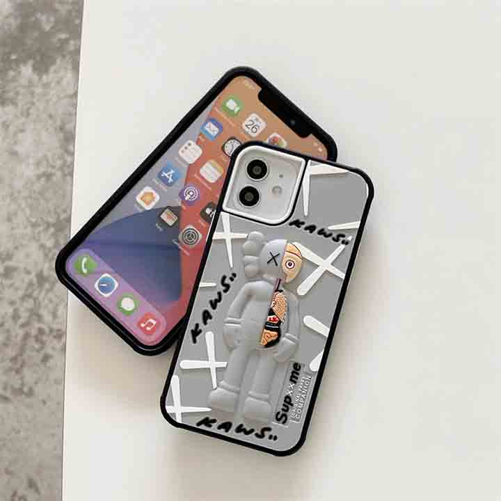 Kaws ケース iphoneXR