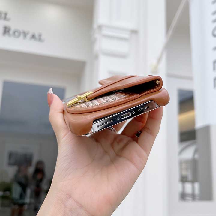 Celine アイフォーン14 Pro合わせ易い携帯ケース