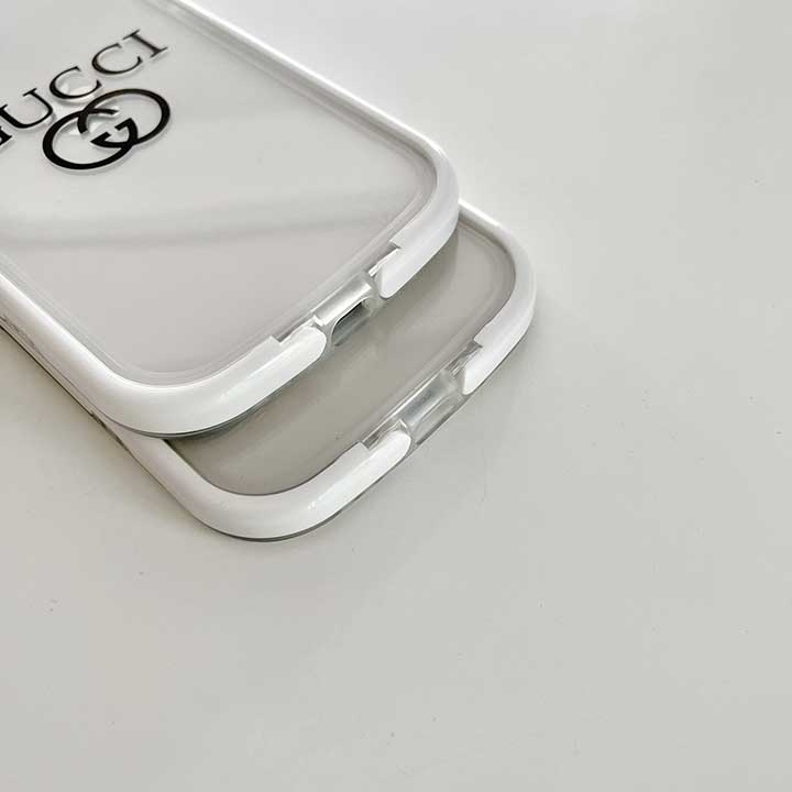 gucci 携帯ケース iPhone 13 Pro ロゴ付き
