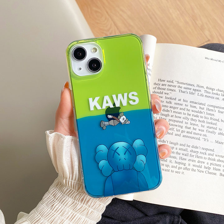 kaws アイフォーン12 pro/12ロゴ付き携帯ケース