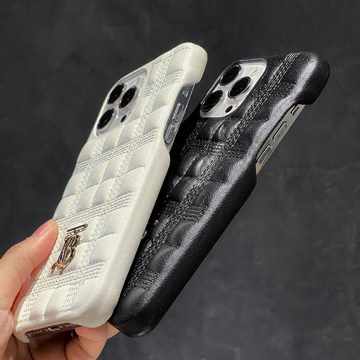 バーバリーiphone16 plusケースチェック