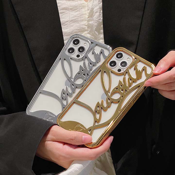 Christian Louboutin iphone16 plusケース 合わせ易い
