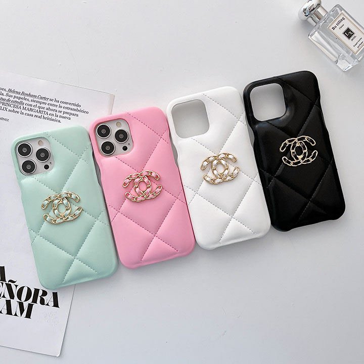 シャネルマトラッセiphone16ケース