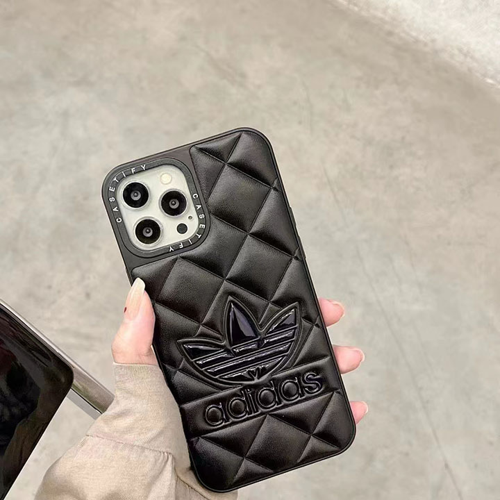 欧米風 iPhone 12pro adidas 保護ケース