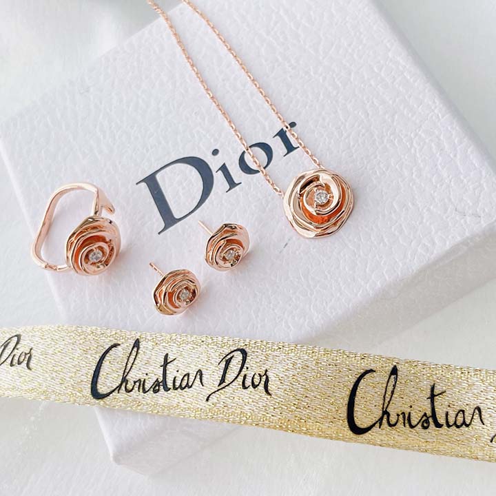 Dior イヤリング