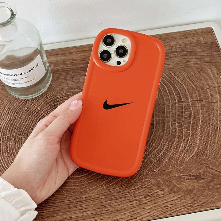 iPhone 14pro max つや消し ケース Nike