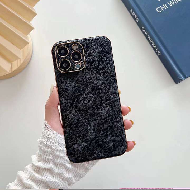 グッチアイホン15 proケース芸能人