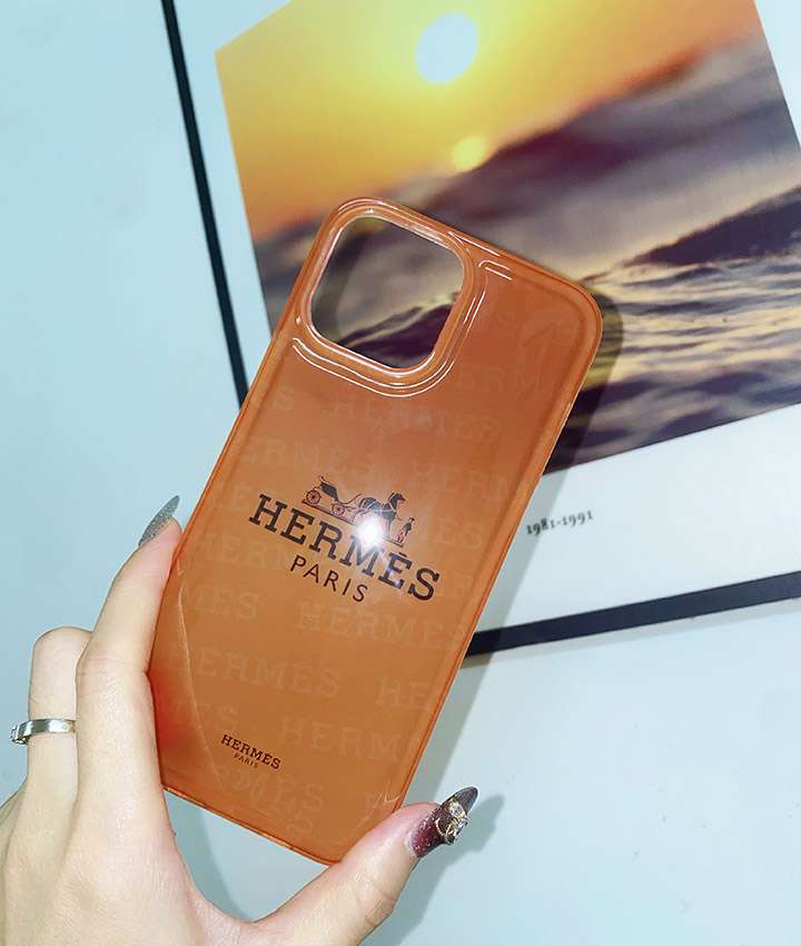 Hermes iphone14plusオシャレケース