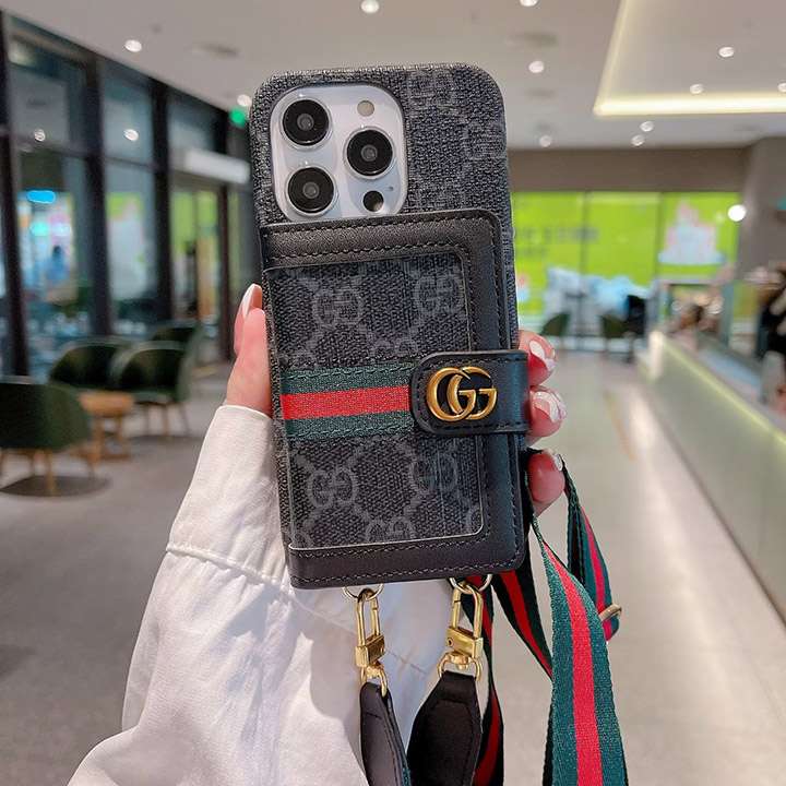 Gucci Galaxy S24/S24Plus携帯ケースレザー製ストラップ 着脱しやすい