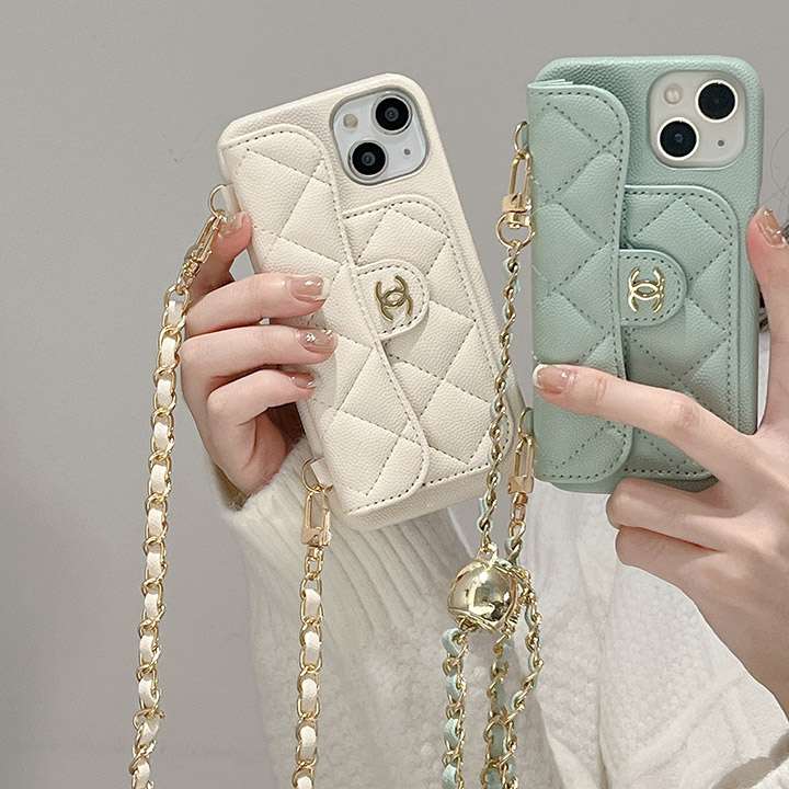 シャネルマトラッセ iphne16 plusケース
