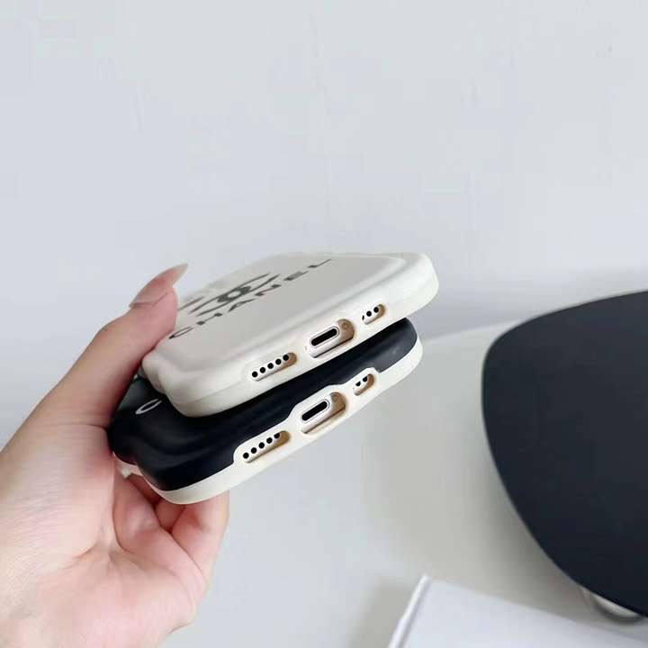 シャネル iphone14promax携帯ケース
