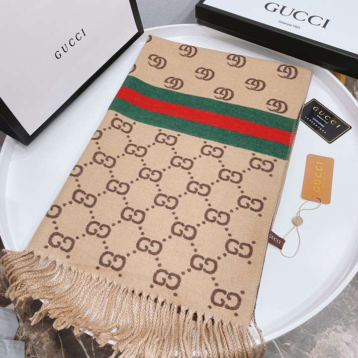 gucciマフラー 縞