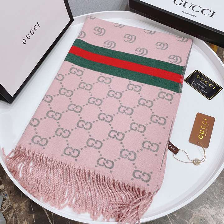 gucciマフラー 男女兼用 綺麗