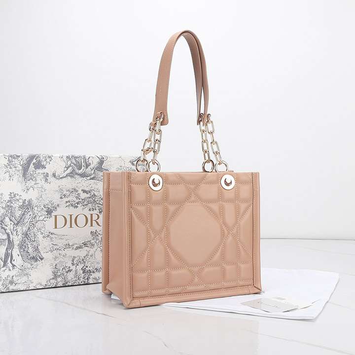 DIOR ESSENTIAL スモールトートバッグ