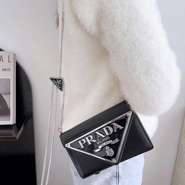 prada iphone16 携帯バッグ ケース