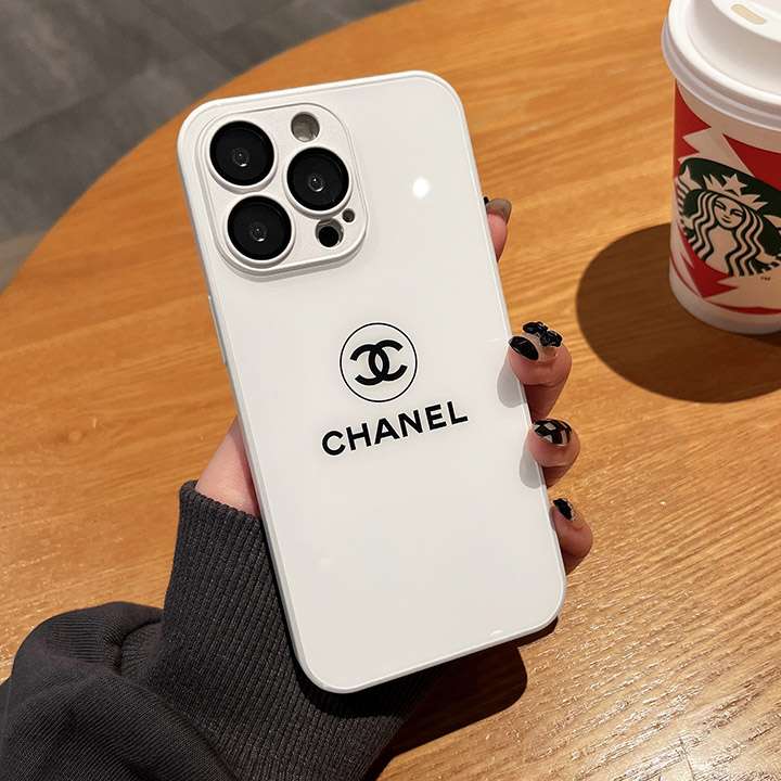 シャネルiphone16 pro maxケース 強化ガラス
