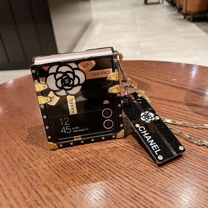 Chanel スマホケース ギャラクシーZFlip4