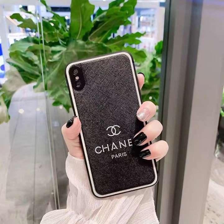 アイフォン 14 pro max 革製 カバー Chanel