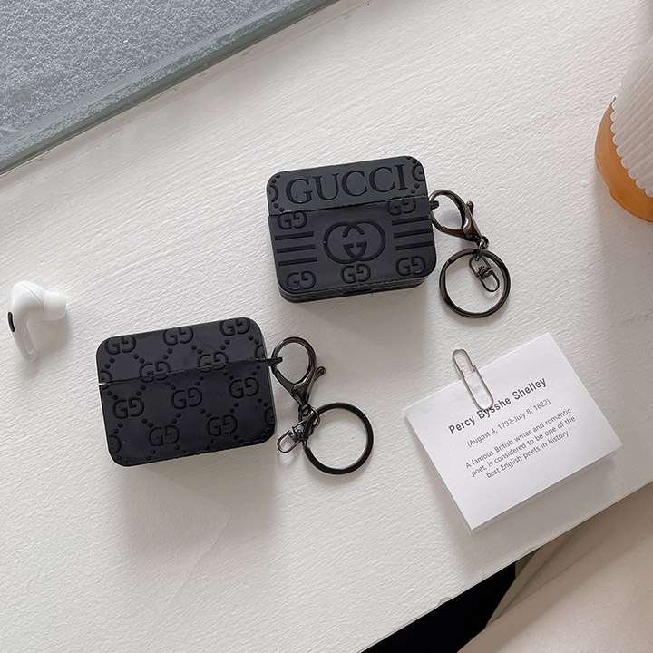 新登場gucciアイホン13カバー