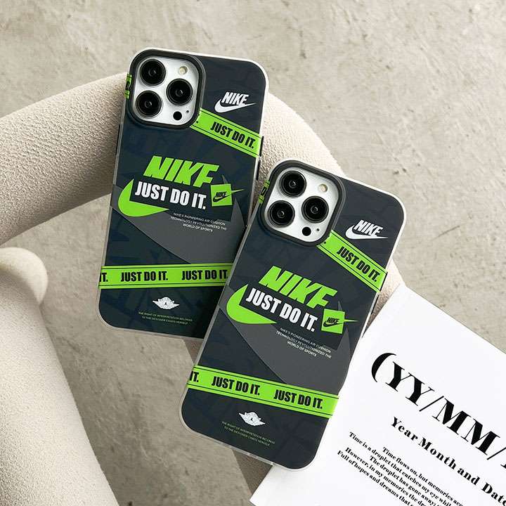 流行り iPhone 13 pro max/13pro 携帯ケース nike