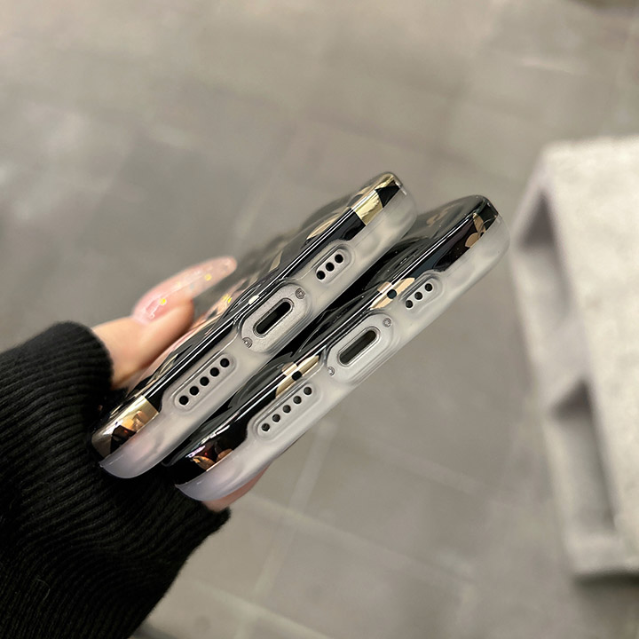 ルイビトンアイフォン 12保護ケース電気メッキ