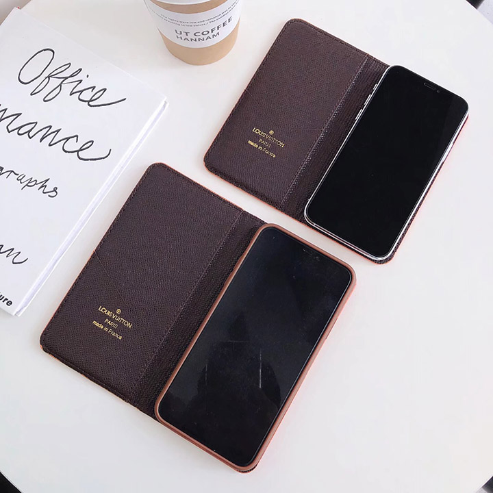 ルイヴィトンiphone16シリーズスマホケース