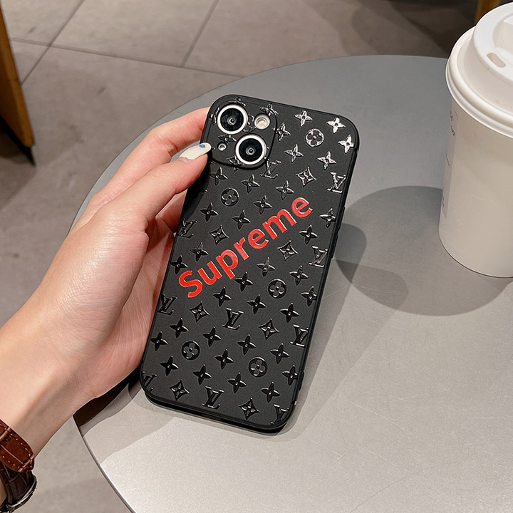 個性ケースsupreme iPhone 13