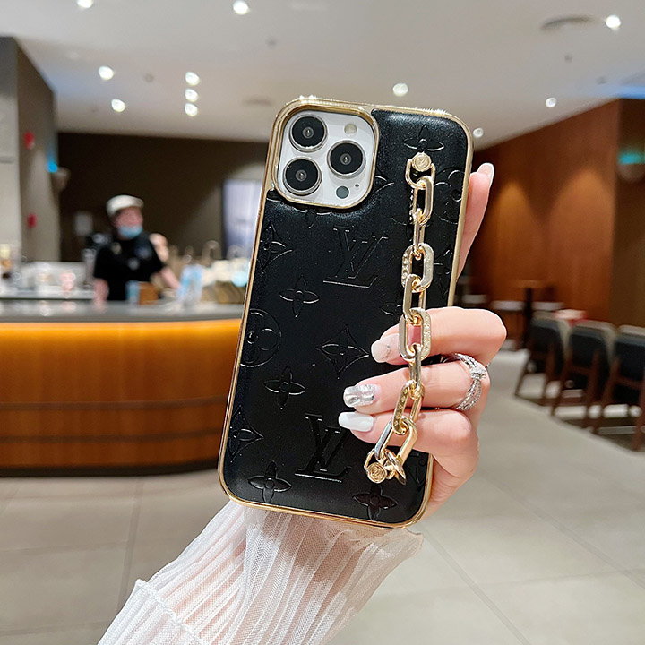 iPhone 13上品カバーlv