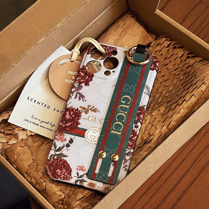 gucci iphone15 plusスマホケースバンド
