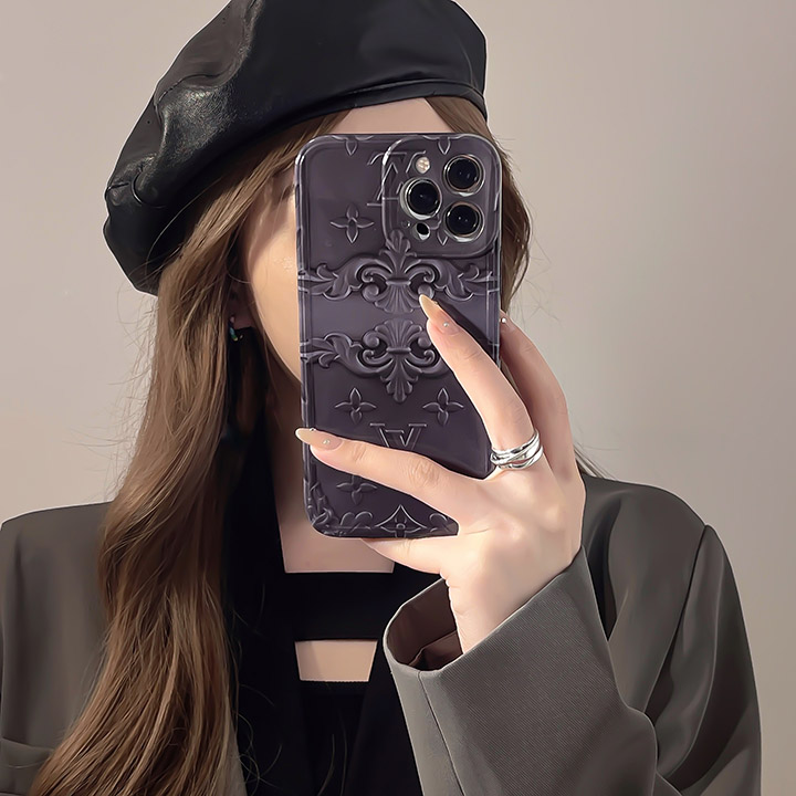 vuitton アイフォーン 15 ultraケース