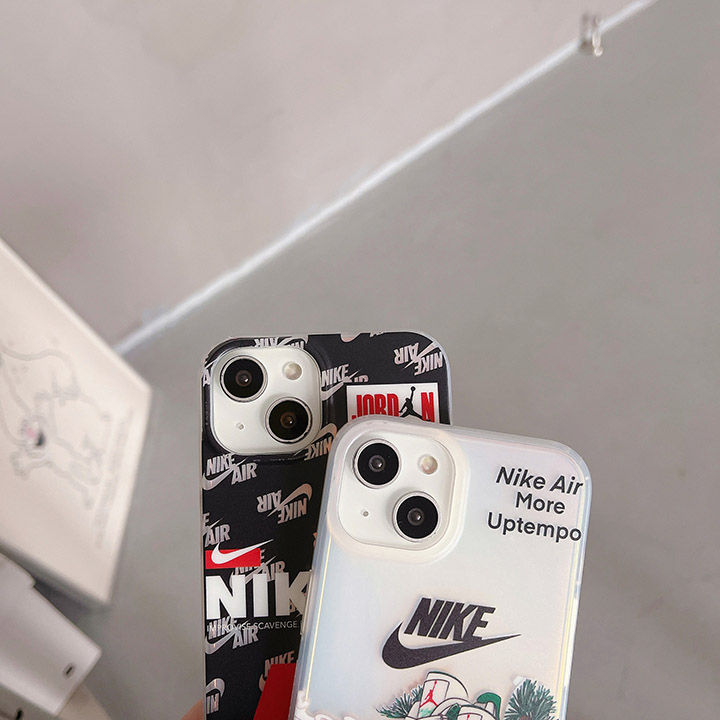 個性 ナイキ iPhone 13