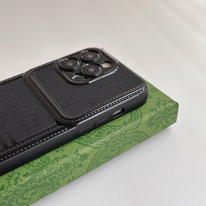 グッチ iphone15 plusケース黒