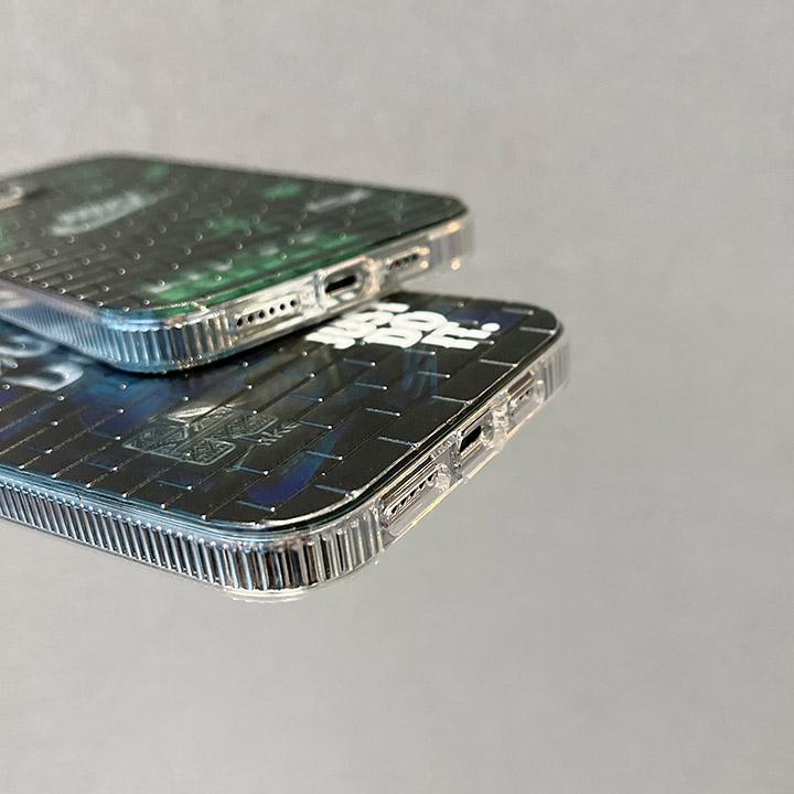 2色Nikeスマホケース